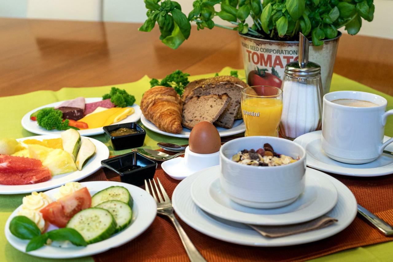 Hotel Gustav-Stresemann-Institut Βόννη Εξωτερικό φωτογραφία